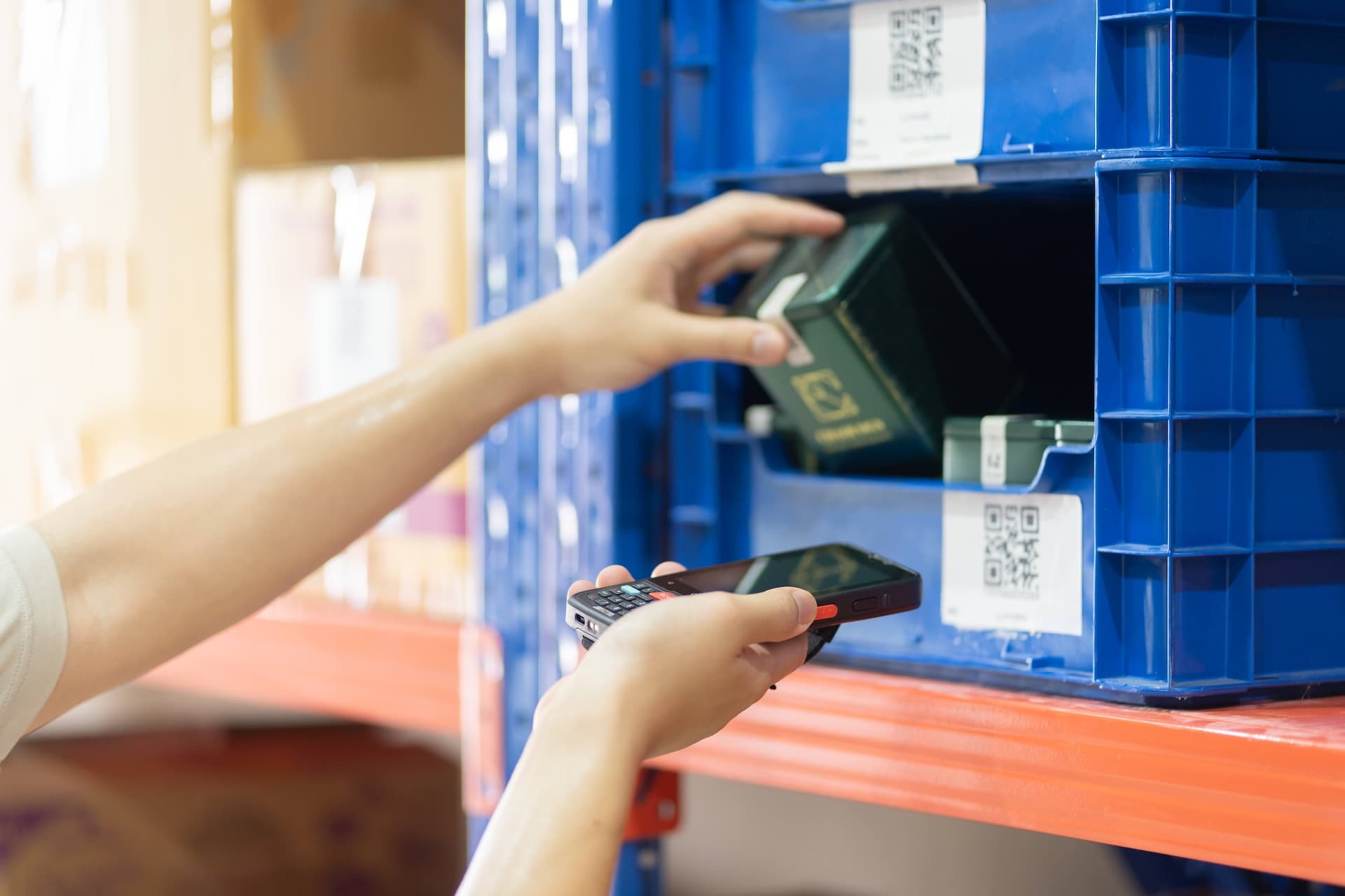 WMS (Warehouse Management System)